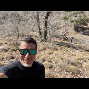 Meet your Posher, Eric